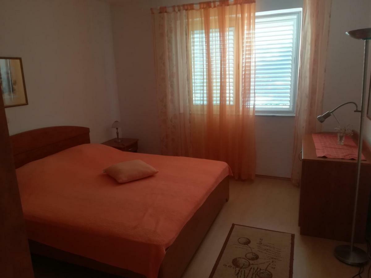 Apartmani Ivic Paka Rab Banjol Exteriör bild
