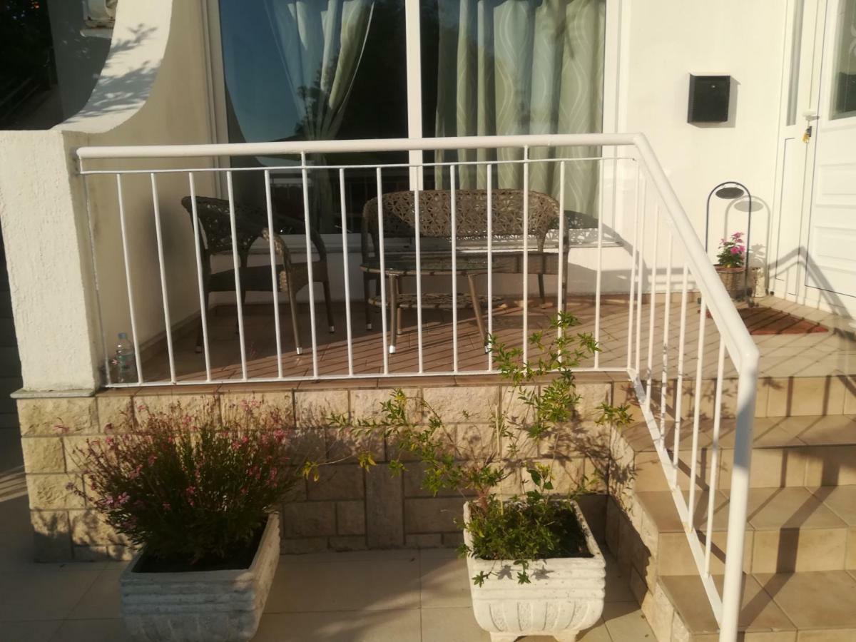 Apartmani Ivic Paka Rab Banjol Exteriör bild