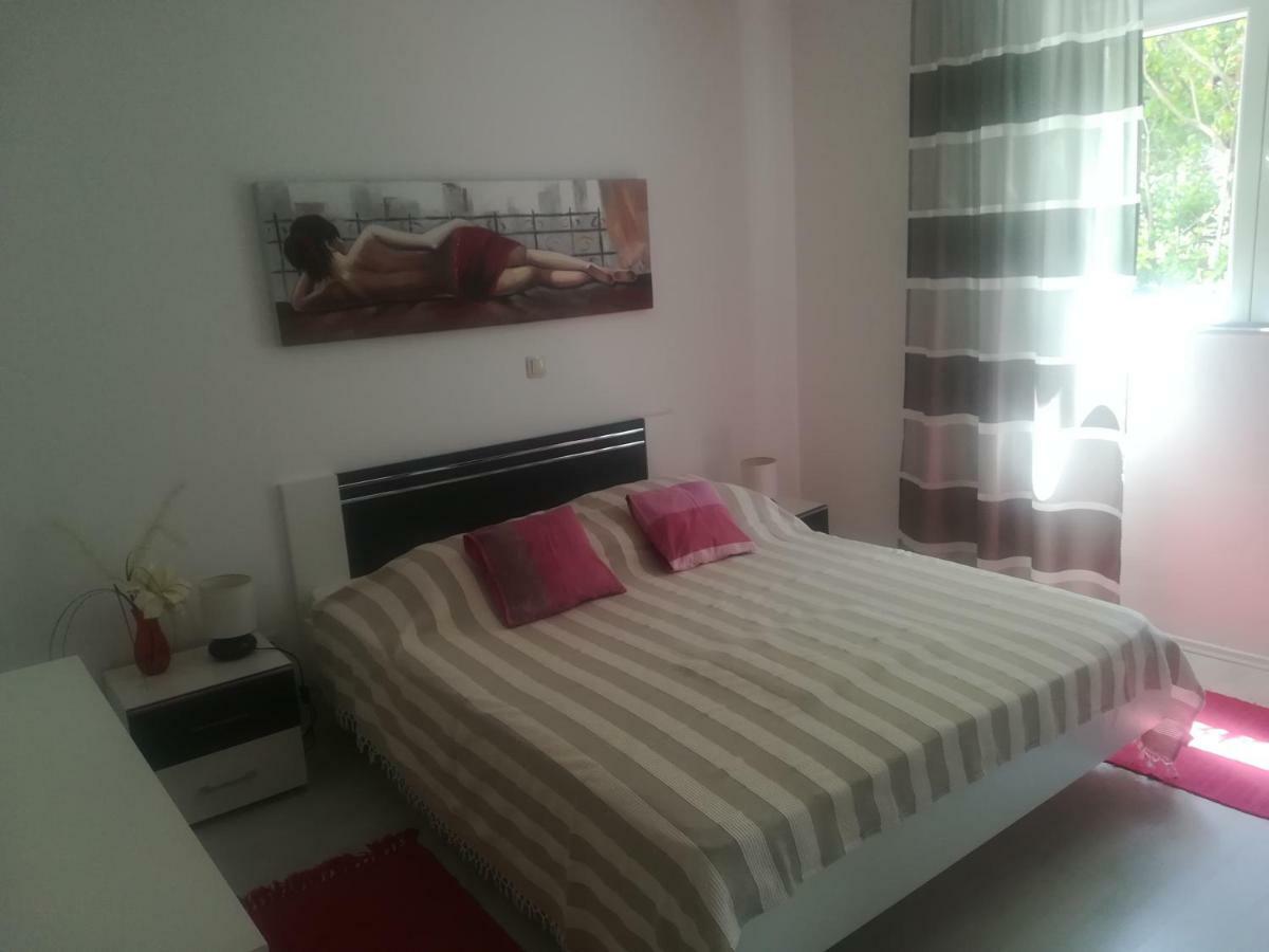 Apartmani Ivic Paka Rab Banjol Exteriör bild