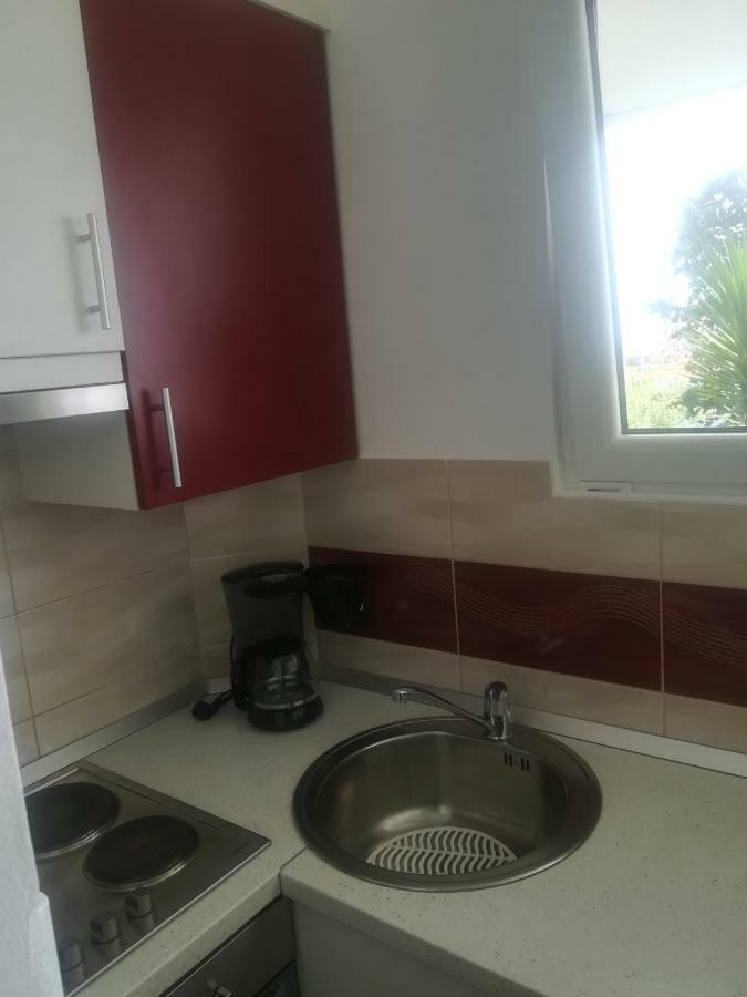 Apartmani Ivic Paka Rab Banjol Exteriör bild
